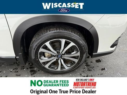 Used 2023 Subaru Forester Limited image 31
