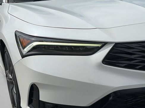 Used 2024 Acura Integra A-Spec FWD image 9