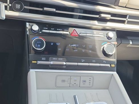 New 2026 Hyundai Santa Fe SEL FWD image 16