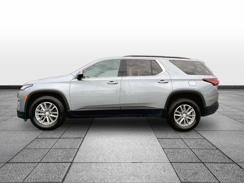 Used 2023 Chevrolet Traverse LT w/ LPO, Floor Liner Package AWD/4WD image 8