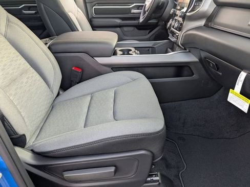 New 2026 RAM 1500 Big Horn AWD/4WD image 30
