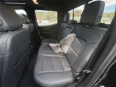 New 2026 GMC Canyon Elevation w/ Convenience Package image 26