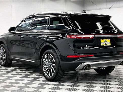 Used 2023 Lincoln Corsair Reserve w/ Equipment Group 201A AWD/4WD image 3
