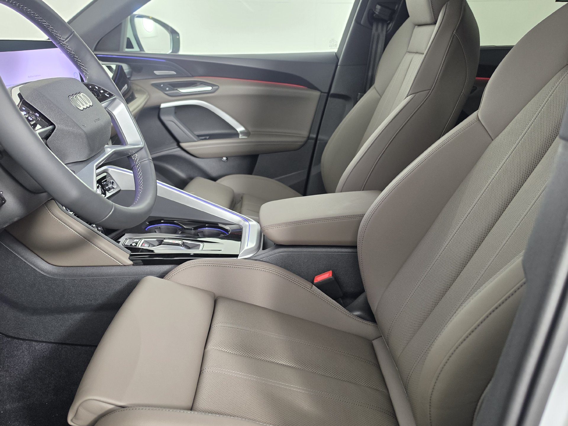 New 2026 Audi Q5 Premium Plus AWD/4WD image 8