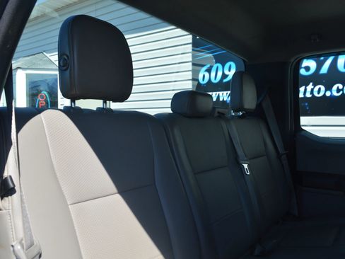 Used 2016 Ford F150 XL w/ Equipment Group 101A Mid image 29