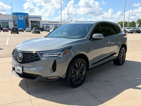 Used 2025 Acura RDX w/ Advance Package AWD/4WD image 3