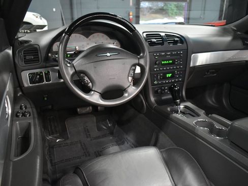 Used 2002 Ford Thunderbird image 18