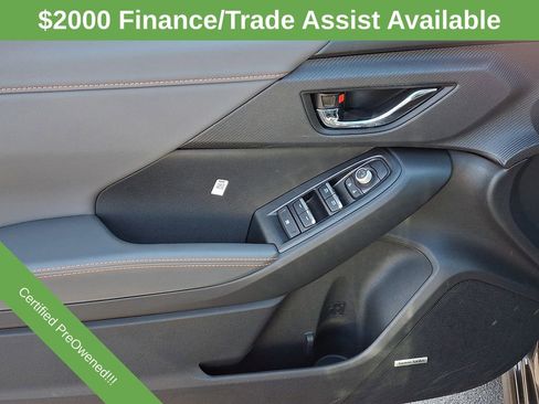 Used 2025 Subaru Crosstrek 2.5i Limited AWD/4WD image 12