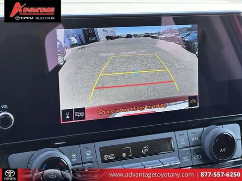 Certified 2025 Toyota Grand Highlander AWD image 34