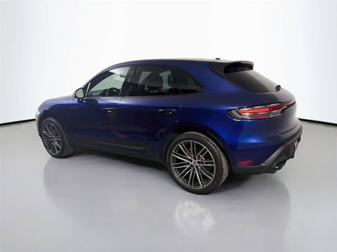 Certified 2026 Porsche Macan S AWD/4WD image 3