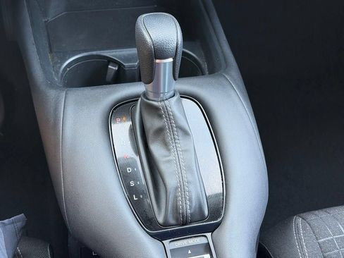 Used 2024 Honda HR-V LX image 21
