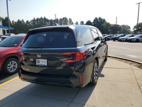 New 2026 Honda Odyssey EX-L image 6