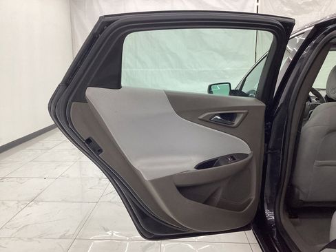 Used 2022 Chevrolet Malibu LS w/ Driver Confidence Package II image 24