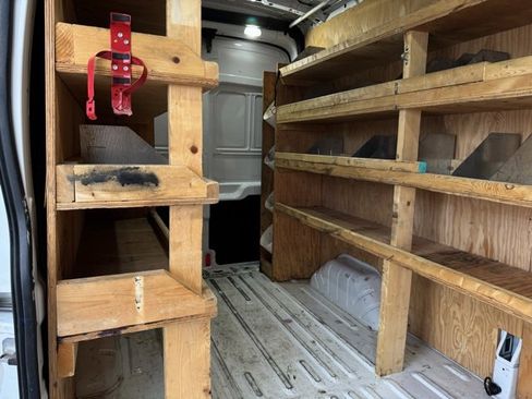 Used 2018 Ford Transit 250 148 High Roof image 26