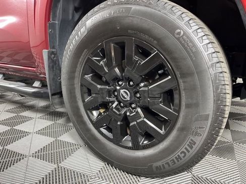 Used 2023 Nissan Frontier SV w/ Technology Package image 15