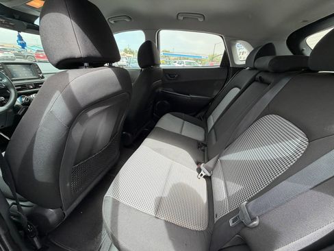 Used 2019 Hyundai Kona SE AWD/4WD image 17