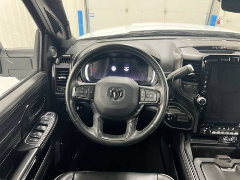 Used 2024 RAM 3500 Limited AWD/4WD image 6
