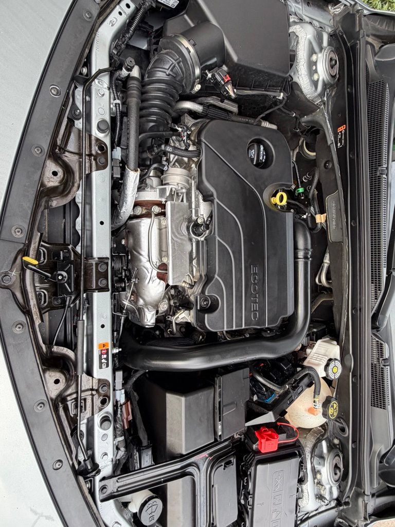 Used 2023 Chevrolet Malibu LS FWD image 7