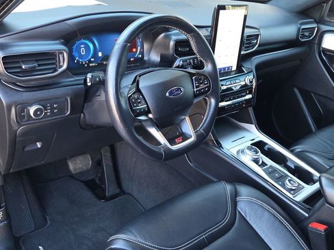 Used 2021 Ford Explorer ST w/ Equipment Group 401A image 15