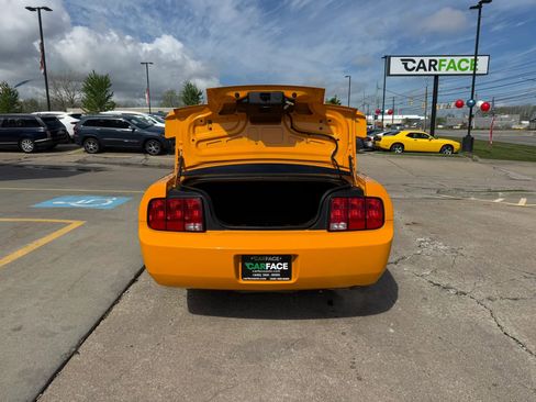 Used 2008 Ford Mustang Coupe RWD image 13