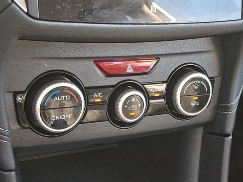 Used 2021 Subaru Impreza 2.0i Limited image 18