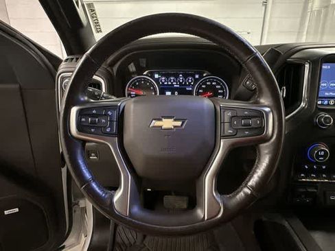 Used 2022 Chevrolet Silverado 1500 LTZ w/ LTZ Premium Package AWD/4WD image 8