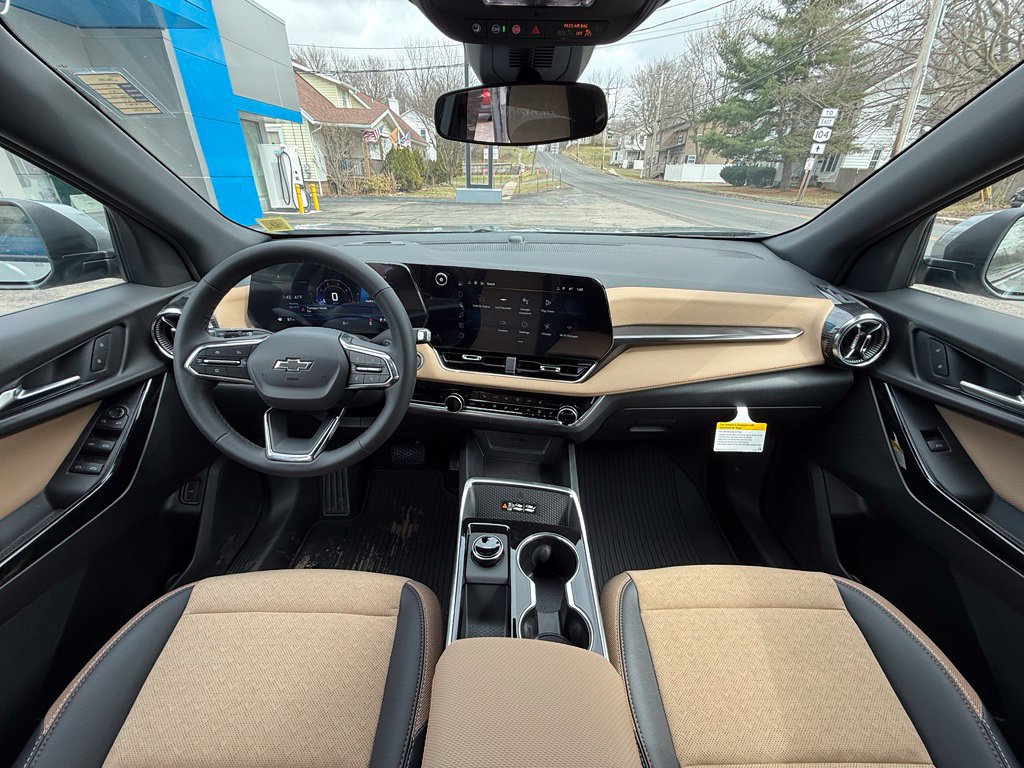 Used 2026 Chevrolet Equinox ACTIV FWD image 10
