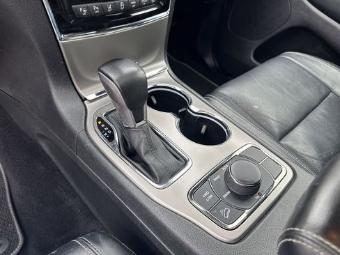 Used 2021 Jeep Grand Cherokee Limited w/ Quick Order Package 28K 80th AWD/4WD image 33