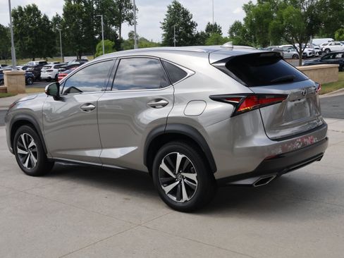 Used 2018 Lexus NX 300 FWD w/ Premium Package image 7