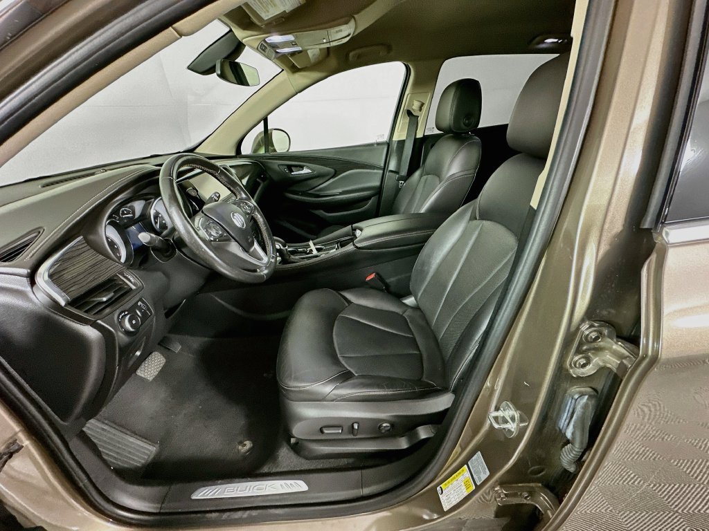 Used 2017 Buick Envision Essence FWD image 29
