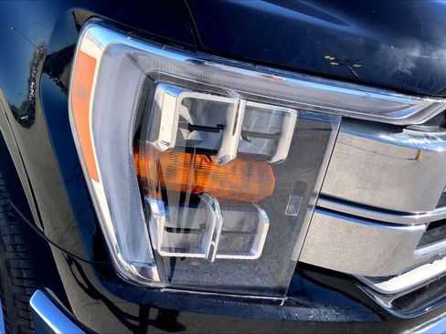 Used 2022 Ford F150 Lariat image 26