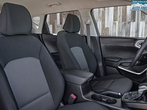 Used 2022 Kia Soul LX w/ Technology Package FWD image 21
