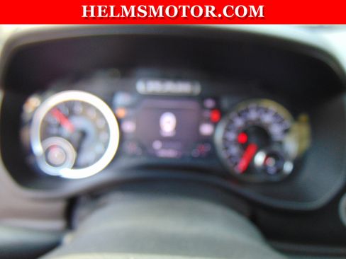 Certified 2019 RAM 1500 Laramie image 24