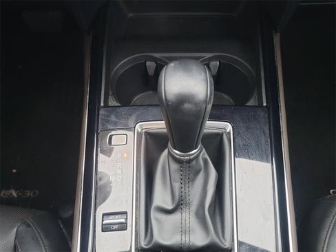 Used 2021 MAZDA CX-30 AWD 2.5 S w/ Premium Package image 23