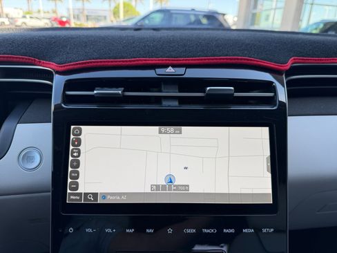 Used 2023 Hyundai Tucson Limited image 28