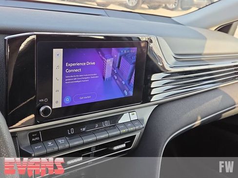 Used 2025 Toyota Camry LE FWD image 7