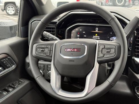 New 2026 GMC Sierra 2500 SLT image 28