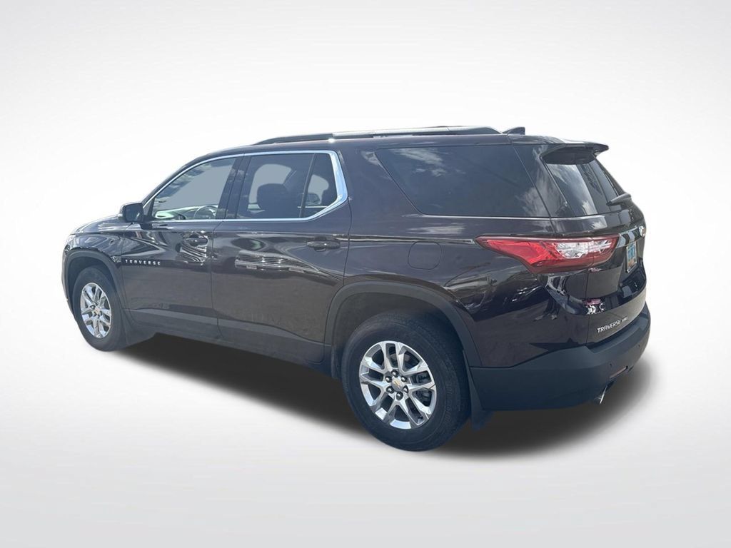 Used 2021 Chevrolet Traverse LT w/ LPO, Floor Liner Package AWD/4WD image 4