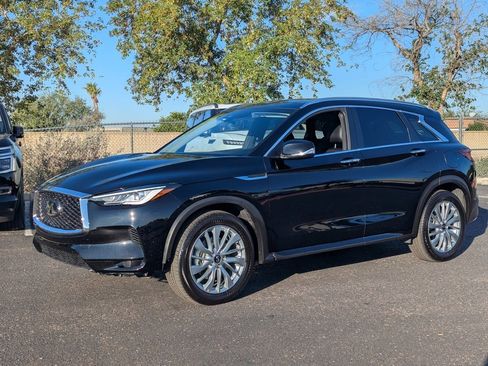 Certified 2024 INFINITI QX50 Luxe image 1