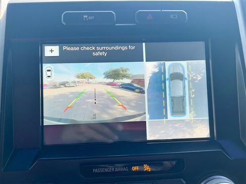 Used 2017 Ford F150 Platinum w/ Equipment Group 701A Luxury image 14