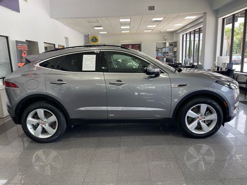 Used 2021 Jaguar E-PACE SE AWD/4WD image 6
