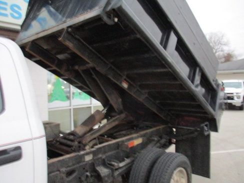 Used 2020 Ford F350 XL w/ Power Equipment Group image 18