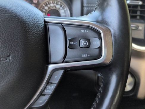 Used 2019 RAM 1500 Laramie RWD image 24