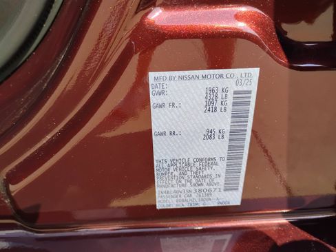 Used 2025 Nissan Altima 2.5 SV FWD image 35