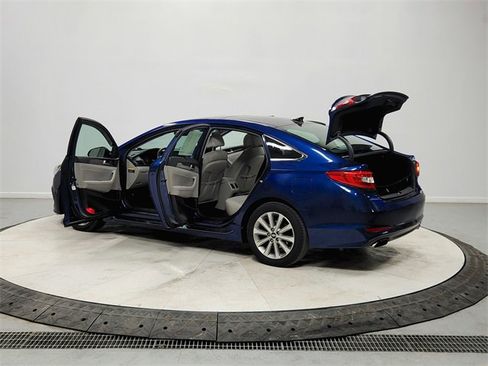 Used 2016 Hyundai Sonata Limited w/ Option Group 04 image 13