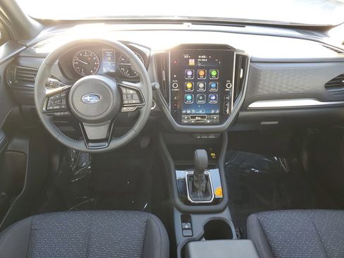Used 2025 Subaru Forester Premium image 17