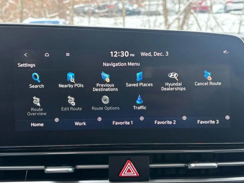 Used 2023 Hyundai Elantra SEL w/ Convenience Package image 40