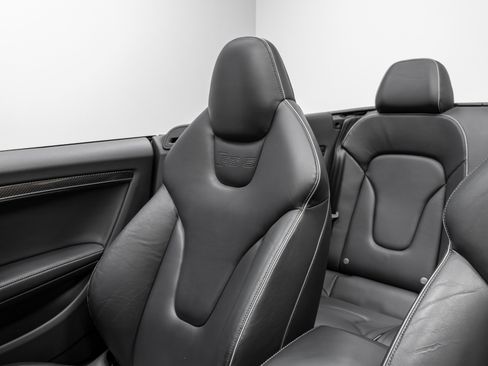 Used 2013 Audi RS 5 Cabriolet image 13