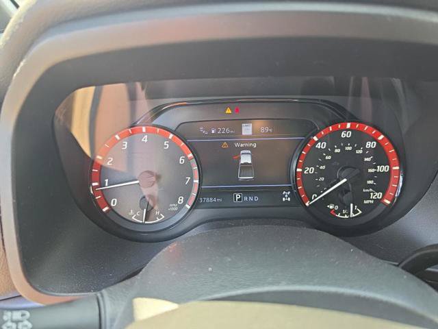 Used 2023 Nissan Titan PRO-4X w/ Pro-4x Convenience Package AWD/4WD image 5