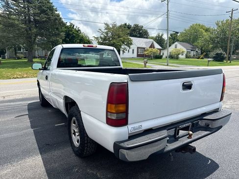 Used 2002 GMC Sierra 1500 2WD Regular Cab image 4
